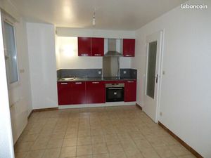 Appartement a louer centre de montigny le roi