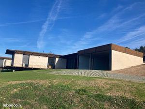 Maison neuve meublée 150 m² DPE A avec carport – impasse calme à Roullet-Saint-Estèphe (pr