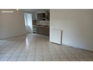 Location maison Miolles