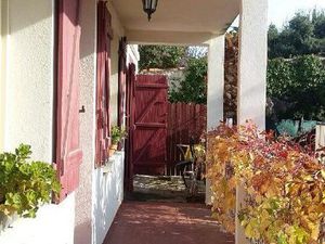 Location studio meublé Rez de Chaussée de Villa