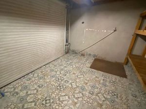 Louer à Porto- vecchio local de stockage