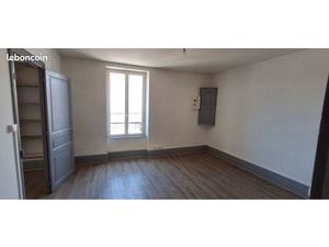 Appartement Type 3 centre ville libre de suite