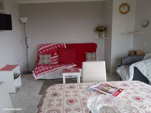 F2 meublé pr Colmar-de janv a mars-