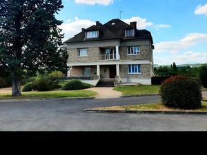 Studio Studio à louer dans charmante maison bourgeoise