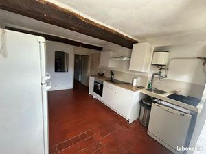 Apparemment 5 pièces à Seranon location à l'année