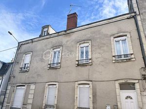 Immeuble de 293 40 m² à Vierzon