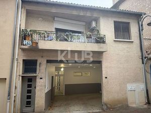 Maison de 2 chambres de luxe en vente à Pertuis  France