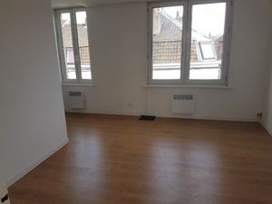 Location Appartement 2 pièces 33m² LILLE 59800