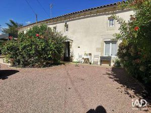 Vente Maison Piscine à Azay-le-Brûlé (79400) : à vendre Piscine / 180m² Azay-le-Brûlé