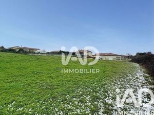 Vente terrain 4242 m² Saint-Vidal (43320)