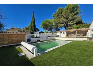 Villa de 5 chambres de luxe en vente Rognac  Provence-Alpes-Côte d'Azur