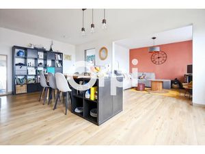 Vente appartement 3 pièces 81 m² à Saint-Pol-sur-Mer (59430)  123 500 €