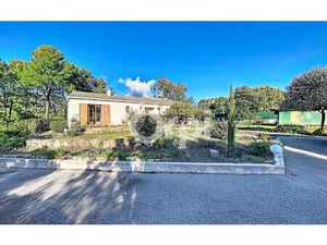 Maison Roquebrune-sur-Argens 147.75 m² T-4 à vendre  520 000 €