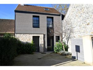 À LOUER : Bureaux / Locaux professionnels – Milly-la-Forêt (91490)