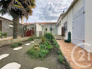 Maison à vendre - 3 pièces - 77 61 m2 - Rochefort - 17 - POITOU-CHARENTES