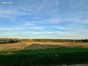 Maison T5 avec terrasse  garage et jardin