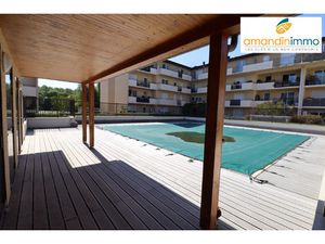 AGREABLE RESIDENCE AVEC PISCINE ET GARDIEN