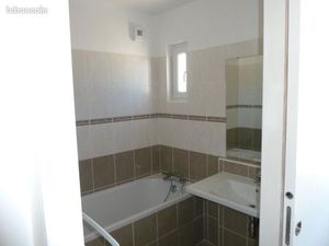 F2 46 m² avec deux parkings entrevert la valette