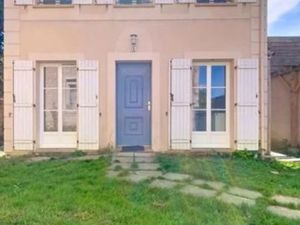 Ensemble immobilier quartier résidentiel 30min paris gare de lyon