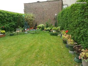 MAISON LILLE CHU semi individuelle  garage attenant  agreable jardin  extension et surrélé