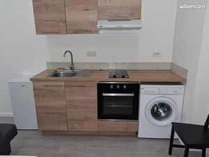 À louer T2 spacieux avec extérieur