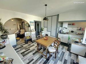 Location centre ville St Maixent