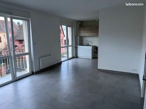 Bel appartement 2 pièces entièrement rénové