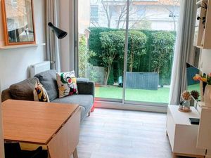 Beau studio meublé rénové avec jardin privatif (chauffage compris)