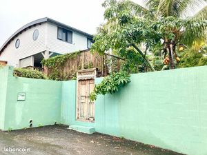 Jolie maison en bois avec piscine à Fleurimont – Calme  charme et confort familial