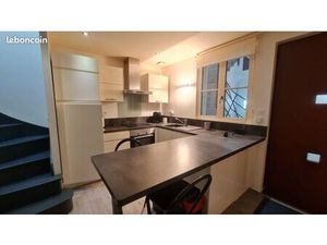 T2 duplex hyper centre MEUBLE NEUF