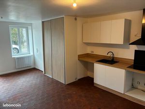 Maison à louer  3 chambres - Chazay-Saint Aubin des Bois