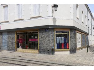 Maison à vendre avec 6 chambres   Evere (VBD61465)