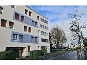 Appartement Saint-Jean-de-la-Ruelle 77 m² T-4 à vendre  113 800 €