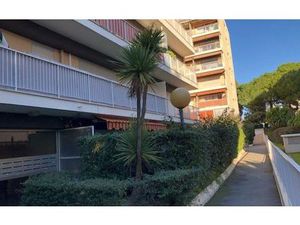 Appartement Cagnes-sur-Mer 68.8 m² T-3 à vendre  90 000 €