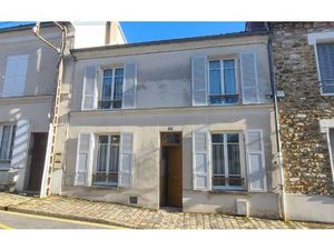 Maison Château-Thierry m² T-2 à vendre  139 000 €