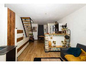 Maison 2 chambres bien située avec jardin!