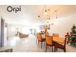 Maison Saint-Hippolyte m² T-4 à vendre  242 000 €