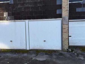 Garage fermé/box à louer quartier de l’hocaille