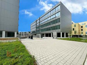 Bien professionnel à louer à Sint-Denijs-Westrem € 12.500 (LICK4) | Zimmo