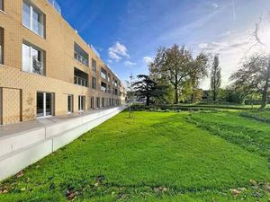 Bien professionnel à louer à Sint-Gillis-Waas € 8.838 (LICAK) | Zimmo