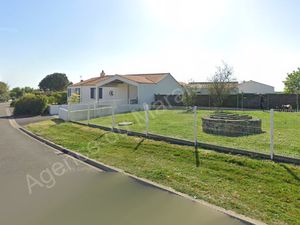 Terrain à bâtir 240 m²