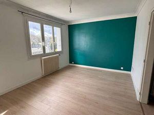 Location Appartement 3 pièces à Quimper (29000) : à louer 3 pièces / 46m² Quimper