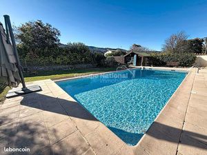 Propriété 4 pièces 74 m²