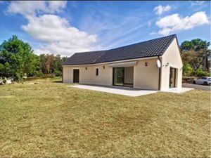 Maison à louer Ussac