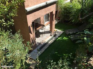 Entre la croix valmer et cavalaire sur mer dans le golfe de st tropez