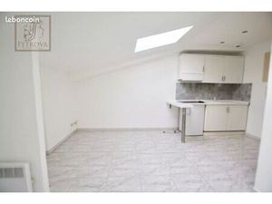 Studio 1 pièce 19 m²