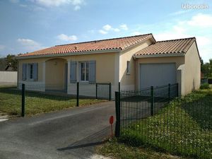 A louer maison plain pied ruffec t4