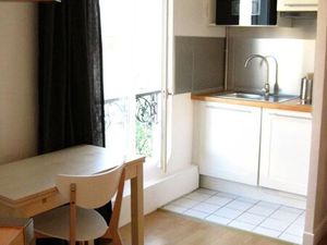 Appartement F1 à louer - 1 pièce - 15 60 m2 - Paris - 75018 - ILE-DE-FRANCE