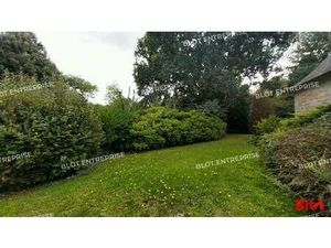 Terrain constructible viabilisé à vendre