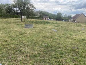 Terrain constructible viabilisé à vendre